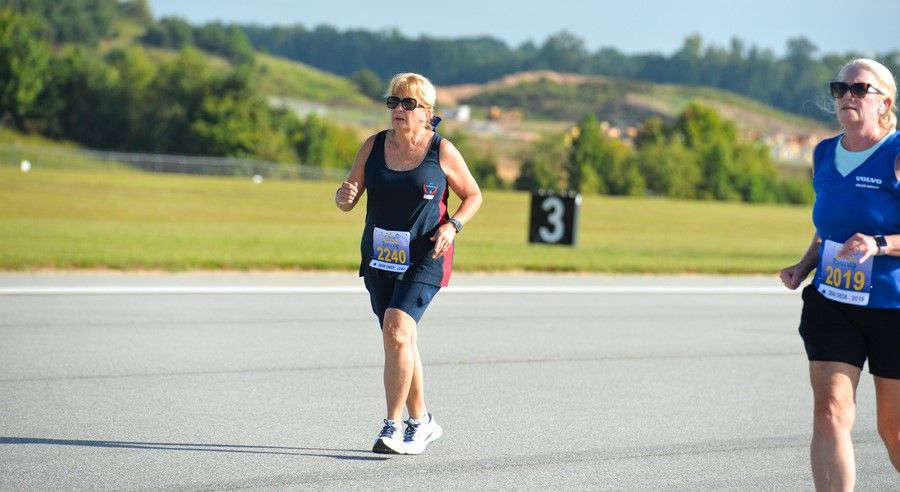Runners: Angela Staab